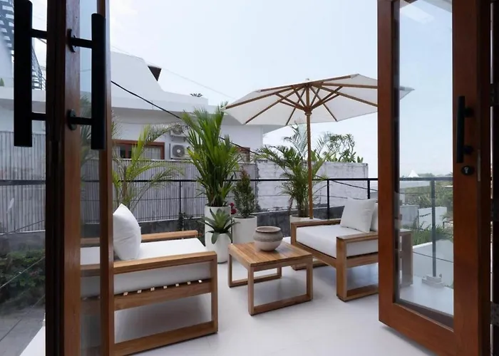 Holiday home 3br With Pool In Bingin 400m To Dreamland *